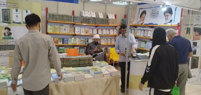 جدیدترین آثار مرکز مطالعات و پاسخگویی به شبهات در نمایشگاه کتاب تهران عرضه شد