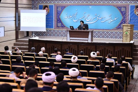 تصاویر/ سلسله نشست های شرح و تفسیر نهج البلاغه در ارومیه