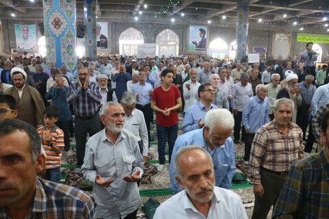تصاویر/ اقامه نماز دشمن شکن جمعه در کاشان