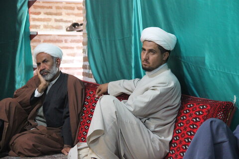 تصاویر / دیدار اساتید مدرسه علمیه سردارین با مدیر حوزه علمیه استان قزوین