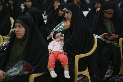 افتتاحیه دهه کرامت در اصفهان