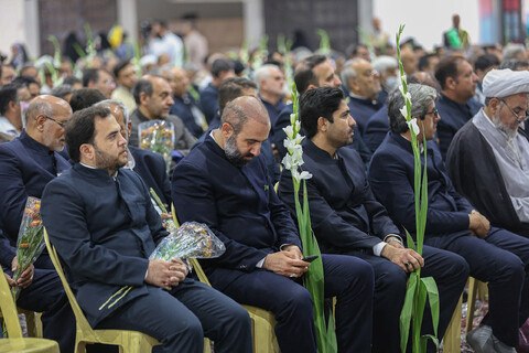 افتتاحیه دهه کرامت در اصفهان