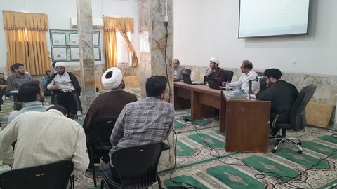 برگزاری کرسی آزاداندیشی در مدرسه علمیه بوشهر