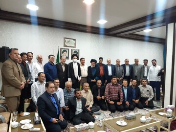 حجاج نماز امام زمان (عج) را فراموش نکنند