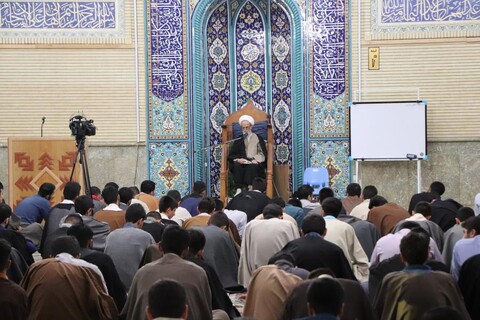 تصاویر/ جلسه اخلاق عمومی آیت الله بنابی در حوزه علمیه بناب