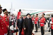 ایرانی صدر دو روزہ سرکاری دورے پر جکارتہ پہنچ گئے