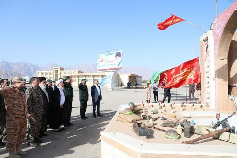 تصاویر/ صبحگاه مشترک نیروهای نظامی و انتظامی استان یزد