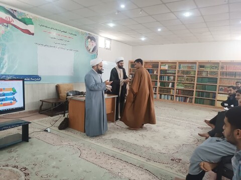 تصاویر/ اجرای طرح اقدام سنجی فعالیت های پژوهشی در واحدهای آموزشی حوزه علمیه خوزستان