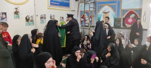 تصاویر/ تجلیل خادمان حرم رضوی از خانواده امام جمعه سابق پیرانشهر