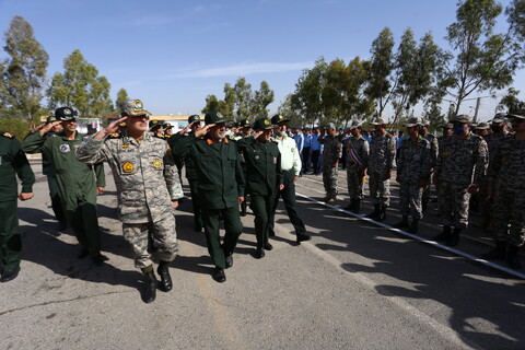 صبحگاه مشترک نیروهای مسلح در لشگر ۱۴ امام حسین(ع) اصفهان‎‎