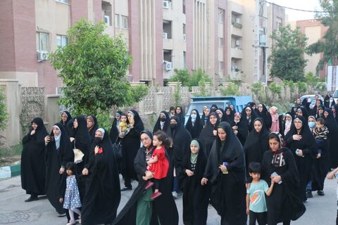 تصاویر/ جشن محوری دهه کرامت با حضور خادمان رضوی در مجتمع شهید حاجت زاده بوشهر