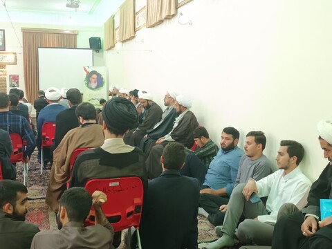 تصاویر/ نشست جهاد تبیین در مدرسه علمیه طالبیه تبریز