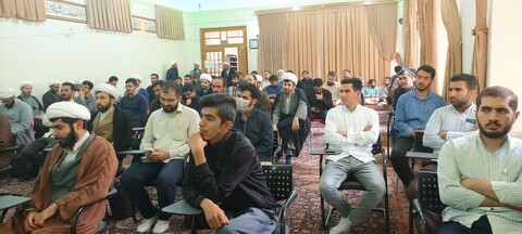 تصاویر/ نشست جهاد تبیین در مدرسه علمیه طالبیه تبریز