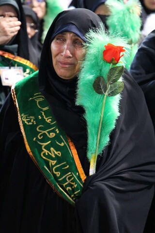 تصاویر/ بزرگداشت مقام امامزادگان و تجلیل خادمان منطقه کاشان با آه و آهو درکاشان