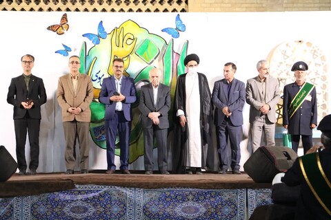 تصاویر/ بزرگداشت مقام امامزادگان و تجلیل خادمان منطقه کاشان با آه و آهو درکاشان