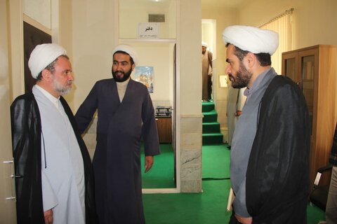 تصاویر / بازدید مدیر ارزشیابی ونظارت آموزش معاونت آموزش حوزه های علمیه کشور ومدیر حوزه علمیه قزوین از مرکز تخصصی حوزه علمیه قزوین