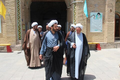تصاویر / بازدید مدیر ارزشابی ومعاونت آموزش حوزه های علمیه کشور از مدرسه علمیه شیخ الاسلام قزوین