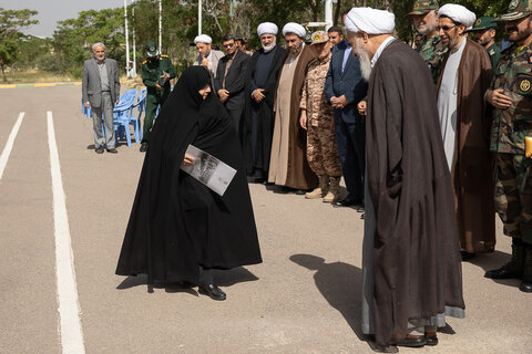 تصاویر / مراسم صبحگاه مشترک در سالروز آزادسازی خرمشهر با حضور نماینده ولی فقیه در استان قزوین