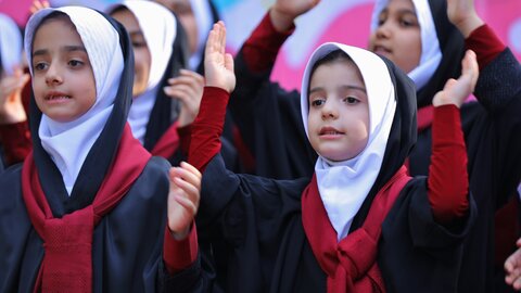 اجتماع بزرگ دختران کرج برگزار شد