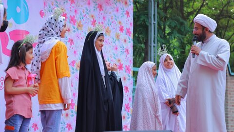 اجتماع بزرگ دختران کرج برگزار شد