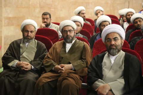 تصاویر/ برگزاری همایش بزرگ طلایه داران جهاد تبیین ۳ در اهواز