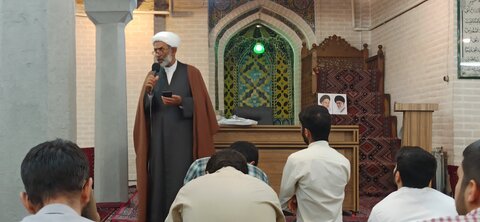 تصاویر / درس اخلاق طلاب مدارس علمیه استان قزوین