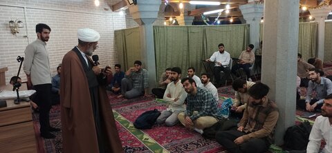 تصاویر / درس اخلاق طلاب مدارس علمیه استان قزوین
