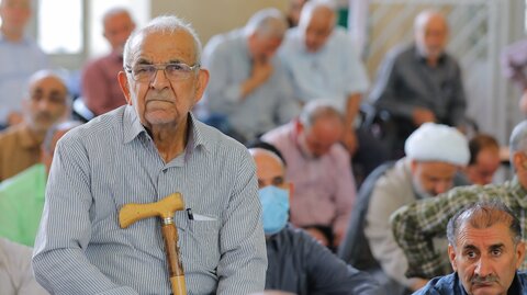 اقامه نماز جمعه کرج به امامت نماینده رهبر معظم انقلاب اسلامی در استان البرز