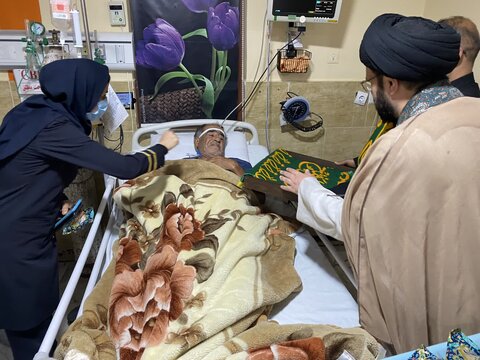 تصاویر/ حضور خادمان امام رضا(ع) در بیمارستان حضرت امیر(ع) گناوه
