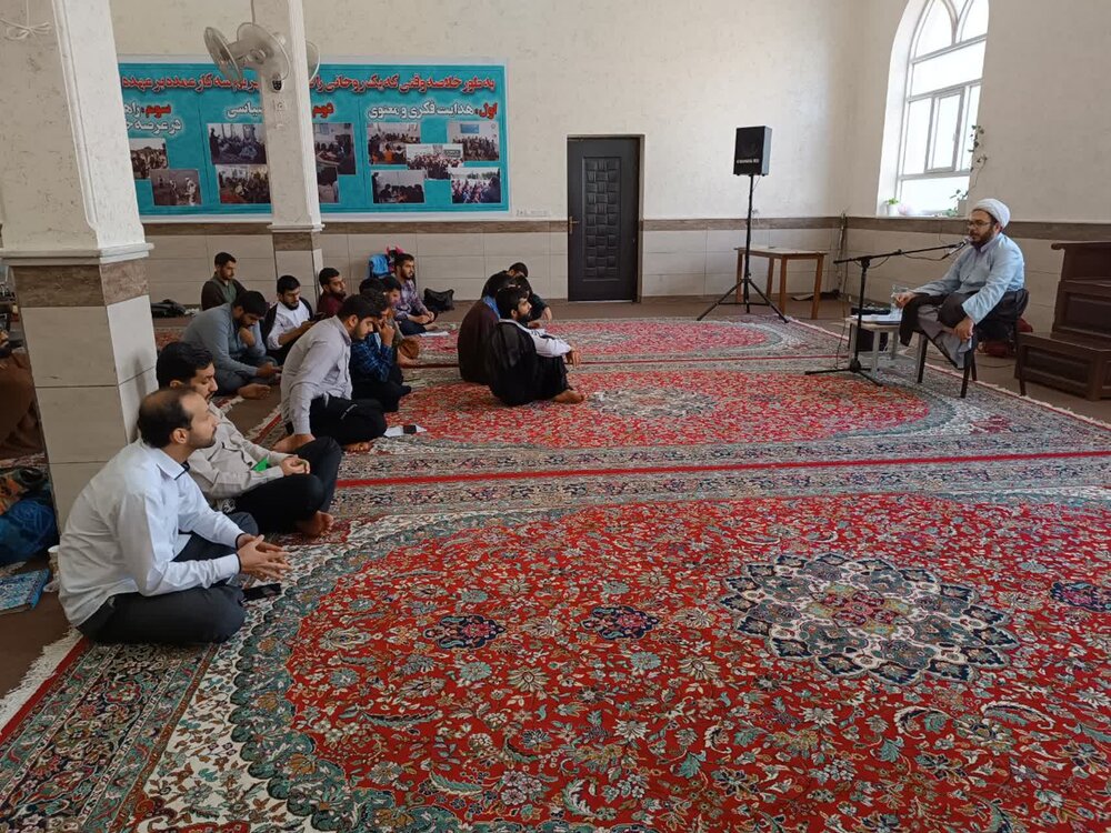 برگزاری دومین دوره علمی تربیتی در مدرسه علمیه بقیه الله(عج) اندیمشک