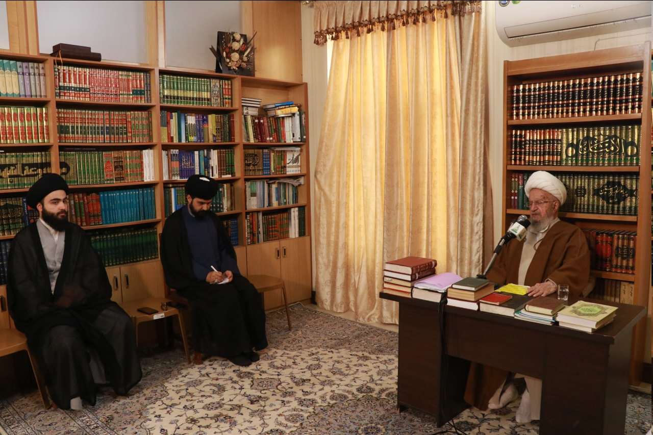 توصیه های آیت الله العظمی مکارم به مدیران شبکه جهانی ولایت