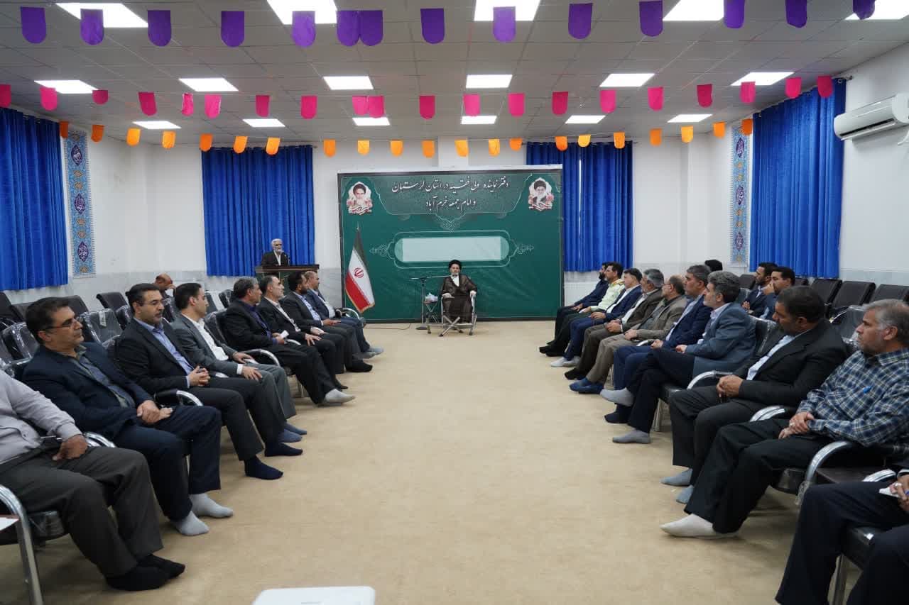 تصاویر/ جلسه هماهنگی برگزاری جشنواره نشان محبت در لرستان