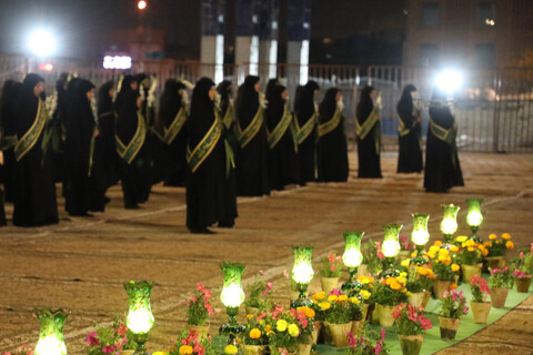 تصاویر/ مراسم استقبال از کاوران زیر سایه خورشید در حرم زینبیه اصفهان