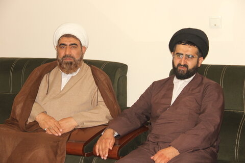 تصاویر / دیدار مدیر دفتر امور موقوفات و منابع پایدار حوزه های علمیه کشور با مدیر حوزه علمیه استان قزوین