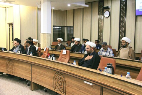 تصاویر/ دومین نشست هم اندیشی مدیران مراکز و گروه های علمی قرآنی استان قم برگزار شد.
