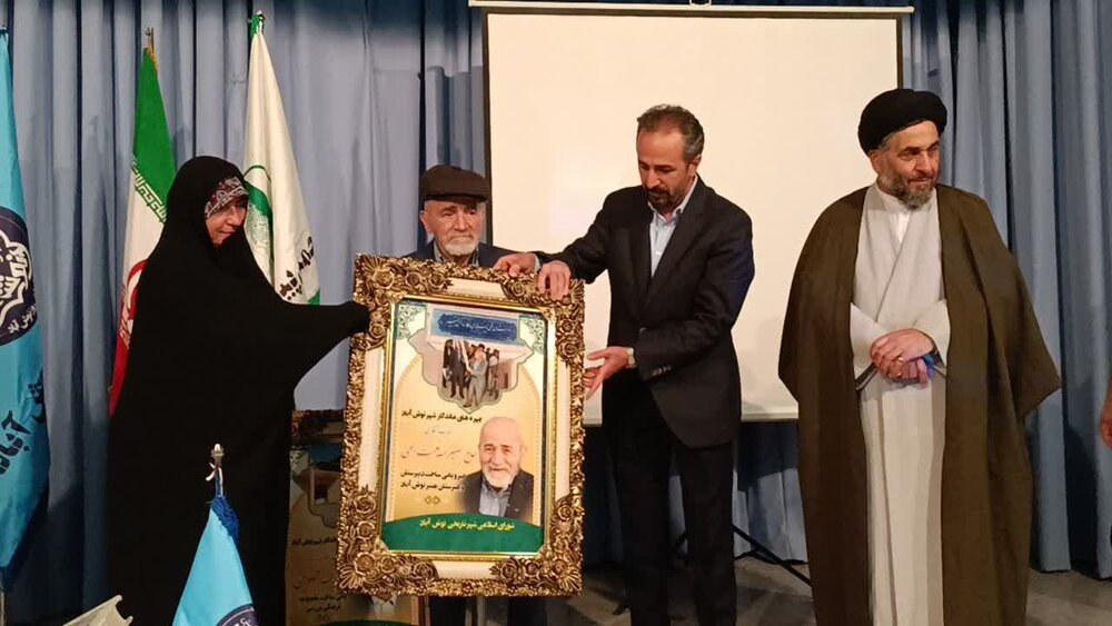 هشتمین همایش «۱۷ خورشید مقاومت نوش آباد» برگزار شد + عکس