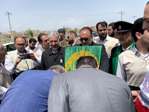 تصاویر/ حضور خادمان حرم رضوی در شهرستان سلماس