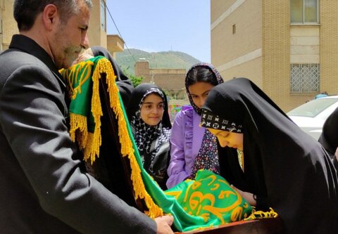 تصاویر/ استقبال بی نظیر مردم اهل سنت کردستان از پرچم رضوی (ع)
