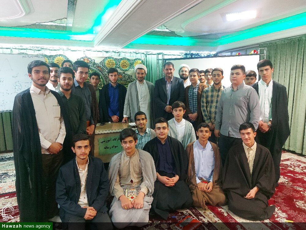 برگزاری دوره سواد رسانهای برای طلاب مدارس علمیه تبریز