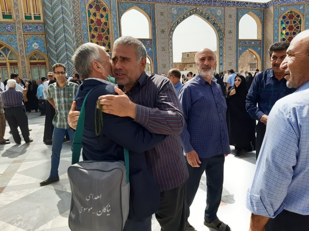 نخستین کاروان حج تمتع کاشان عازم مدینه النبی شد + عکس