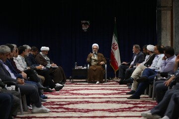 امام رضا(ع)هوشمندانه حضور تحمیلی در خراسان را مدیریت نموده و تحولات فکری معرفتی را رقم زدند