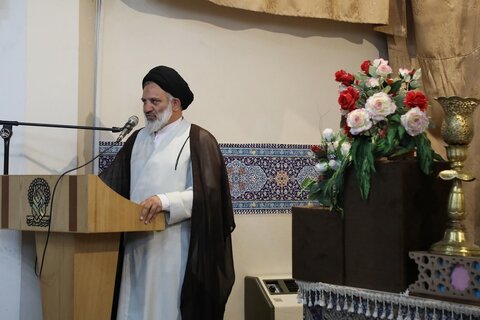 حجت‌الاسلام‌ والمسلمین طاهری رئیس نمایندگی مقام معظم رهبری در دانشگاه علوم پزشکی قم