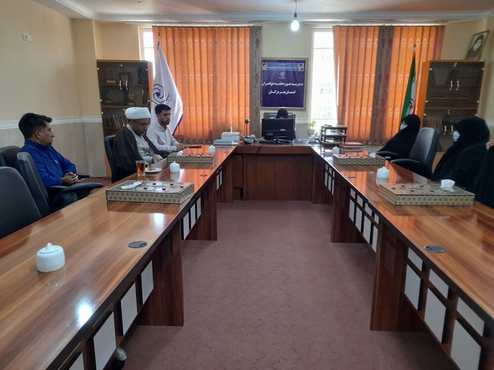 وجود افراد متعهد و دلسوز در جامعه موجب دلگرمی است