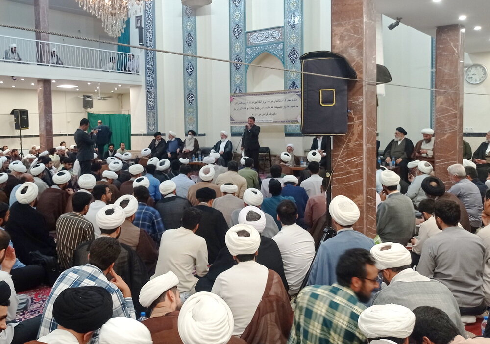 پاسخ استاندار یزد به گلایهها و نظرات طلاب و فضلای یزدی