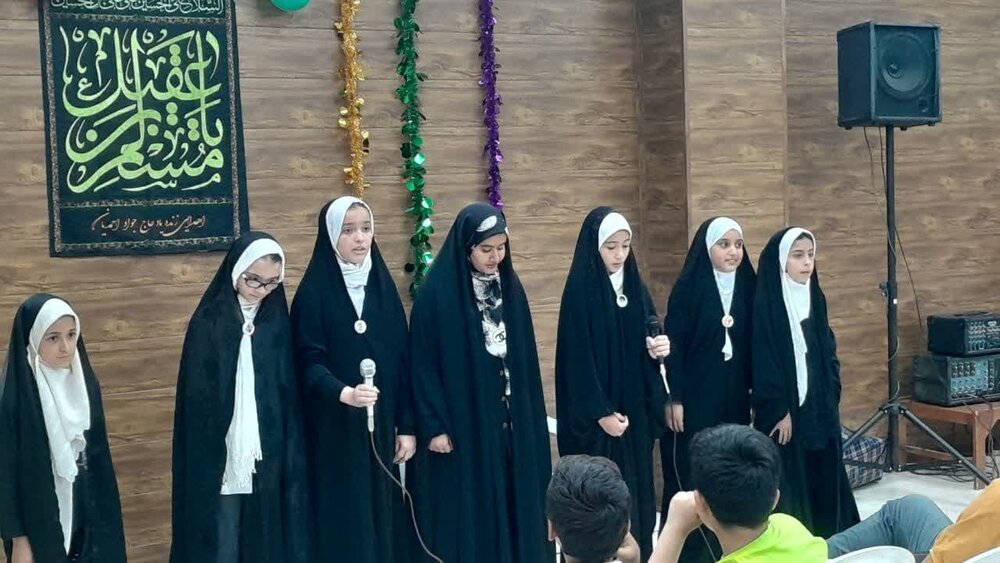 برگزاری جشنهای دهه کرامت در خانه فرهنگ معرفت کاشان