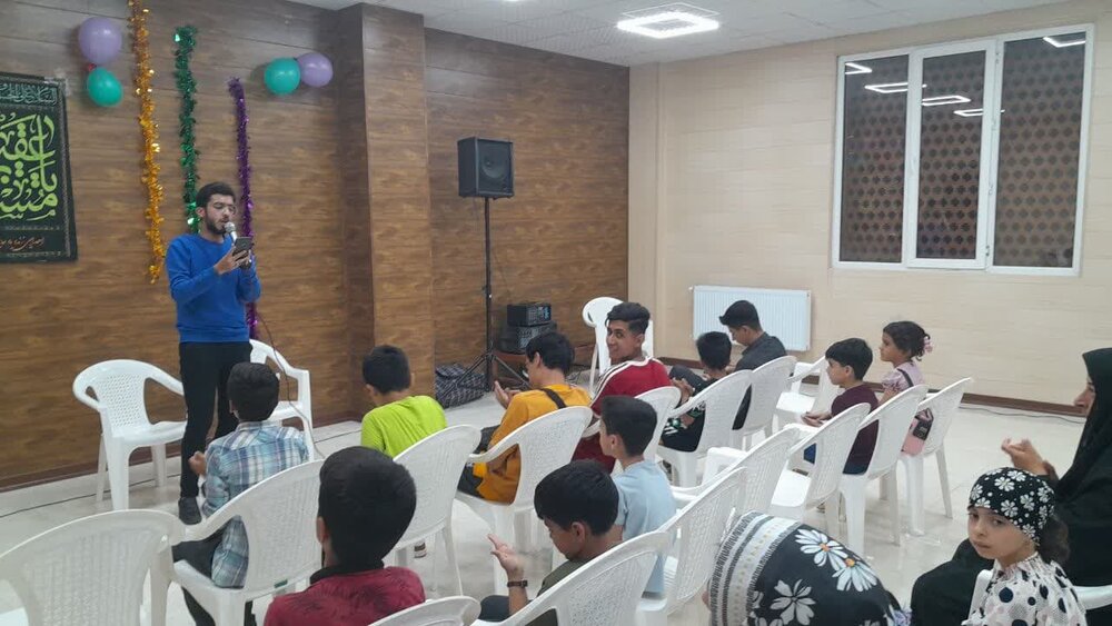 برگزاری جشنهای دهه کرامت در خانه فرهنگ معرفت کاشان