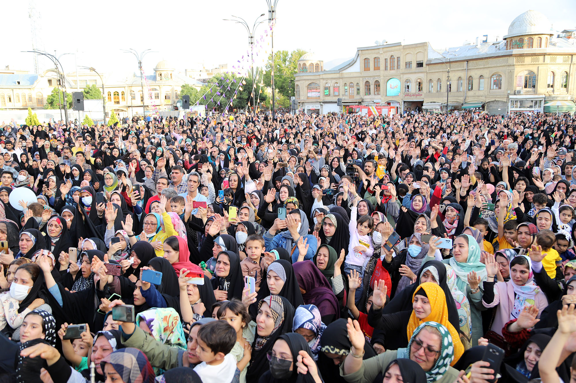 تصاویر / اجتماع بزرگ امام رضایی‌ها در همدان