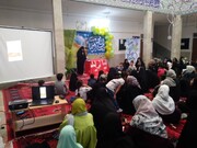 طلاب و اساتید خواهر میزبان پرچم مرقد مطهر حضرت زینب(س) + عکس