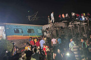 ہندوستان کے صوبہ اڈیشہ میں بھیانک ٹرین حادثہ، 50 مسافر ہلاک، سینکڑوں زخمی
