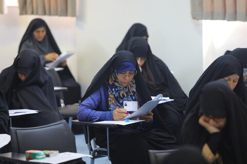 تصاویر / آزمون ورودی حوزه‌های علمیه خواهران در مقاطع تکمیلی